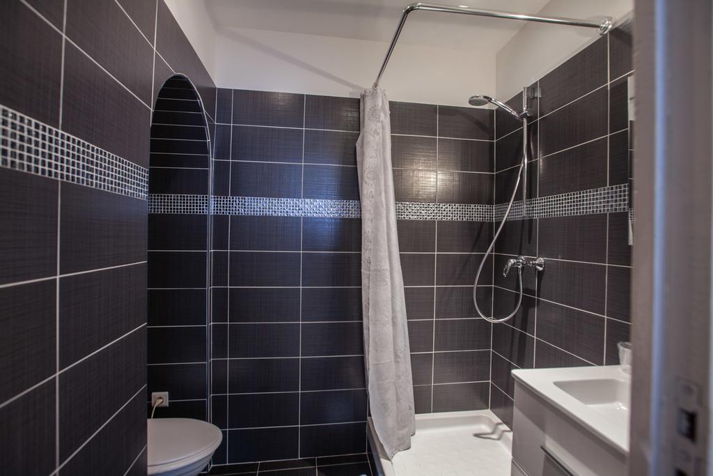 Appartements Foch Кан Екстериор снимка