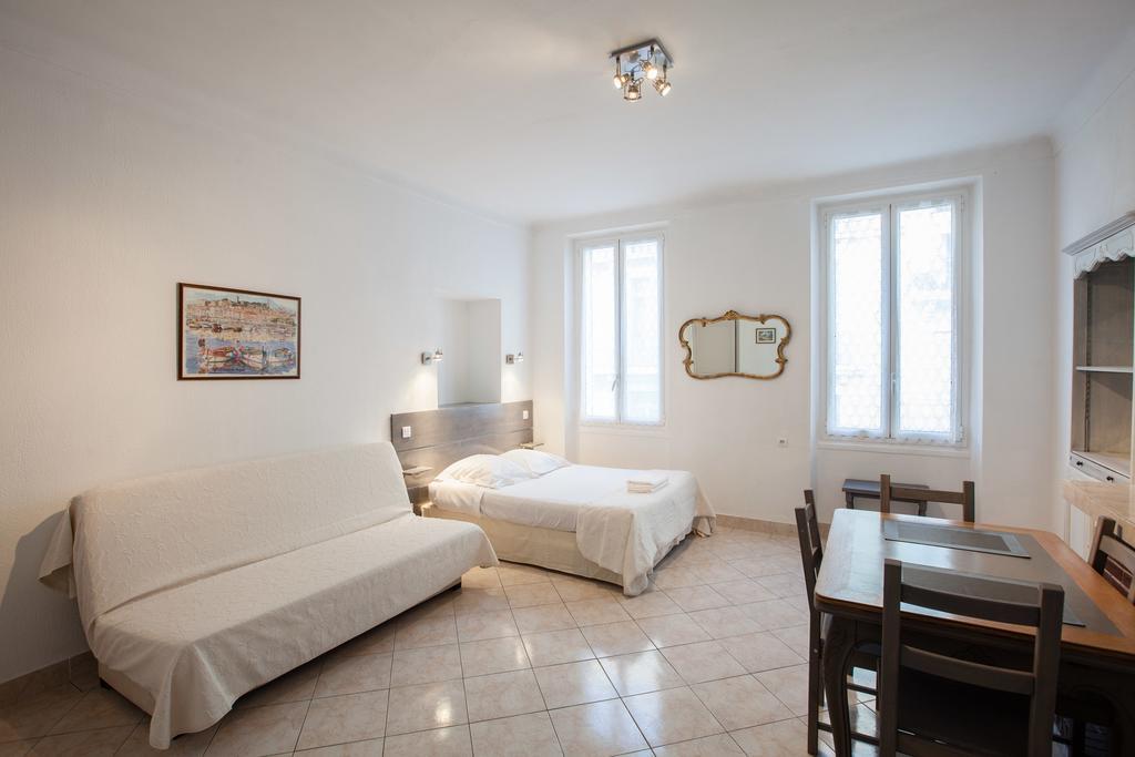 Appartements Foch Кан Стая снимка