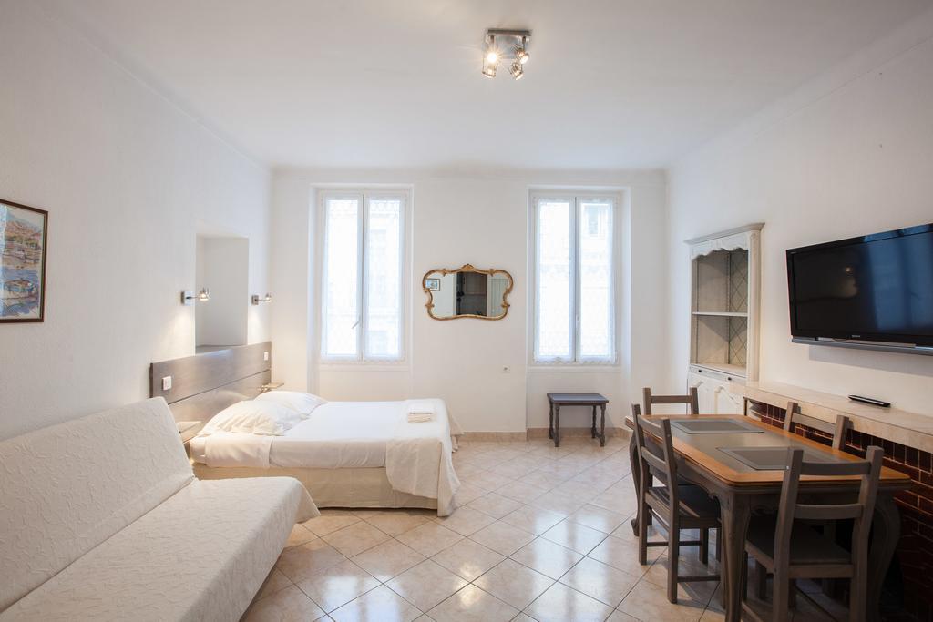 Appartements Foch Кан Стая снимка